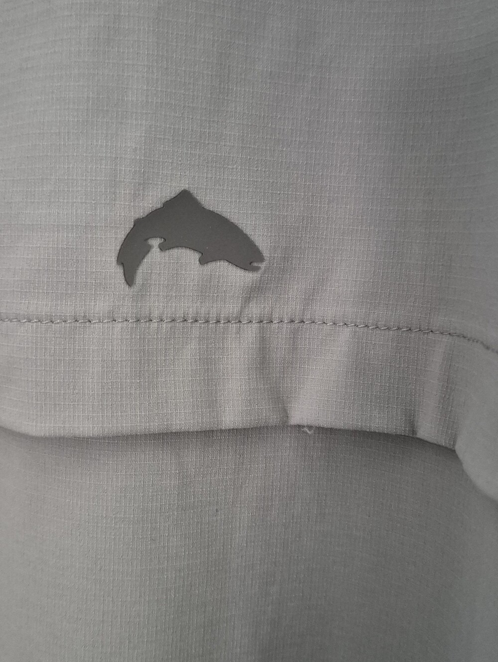 Simms NWT Men's Latitude Hoody, featuring UPF 50 sun protection mechanical Vent - Picture 13 of 16